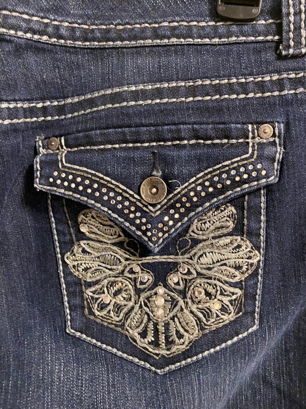 Nine West Jeans 32 14 Capri Length Dark Blue Date Night Fit Stretch Denim Bling - Picture 5 of 6